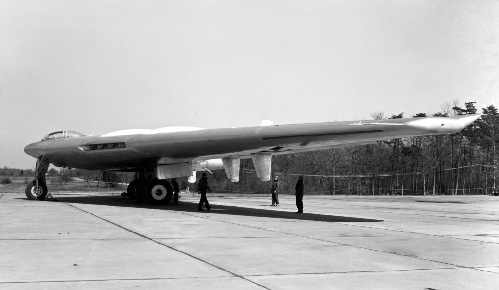 Grounded Dreams: The Northrop YB-49 – The Ghostly Ancestor of the Stealth Bomber 18 061025 F 1234S 022