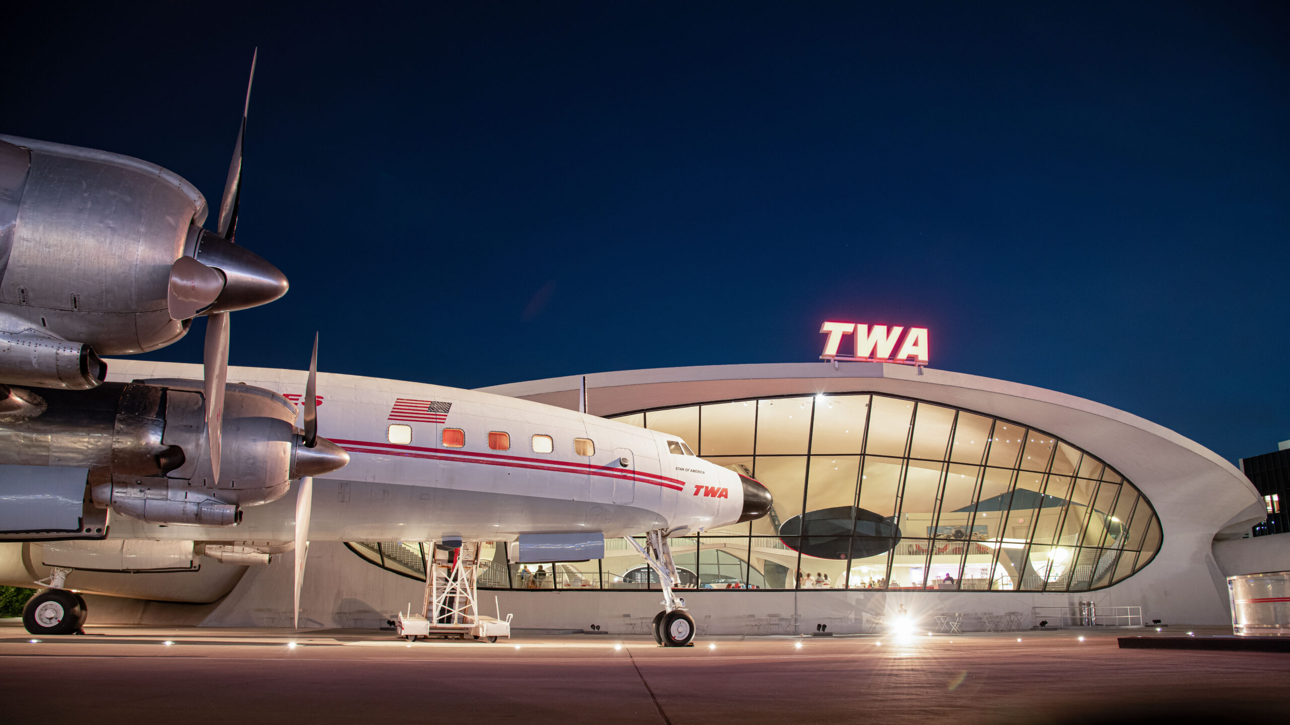 Connie Cocktail Lounge at The TWA Hotel - Vintage Aviation News