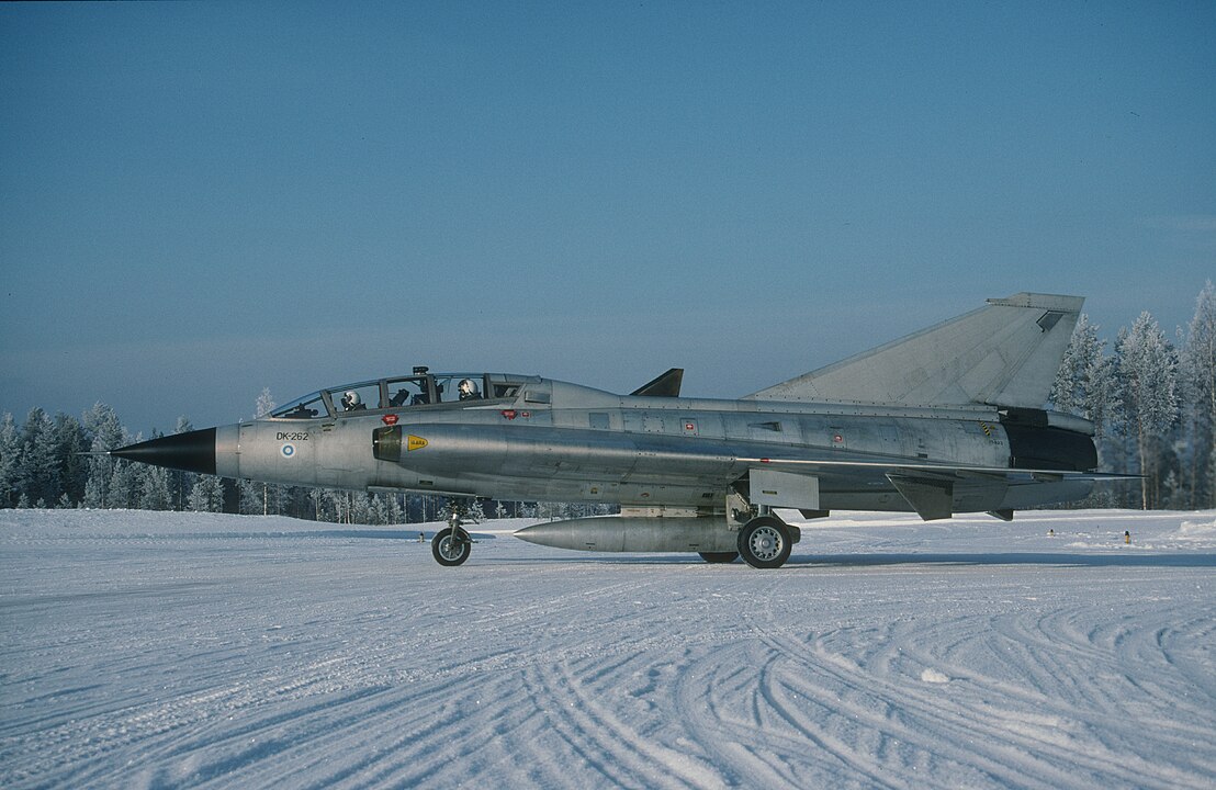 1108px Saab 35CS Draken 33180232366