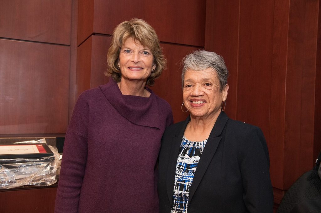 Pioneers of Aeronautical Engineering: Christine Darden - Breaking Barriers in Sonic Boom Research 13 1280px Lisa Murkowski with Christine Darden 02