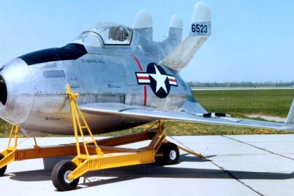 1280px mcdonnell xf 85 goblin usaf cropped