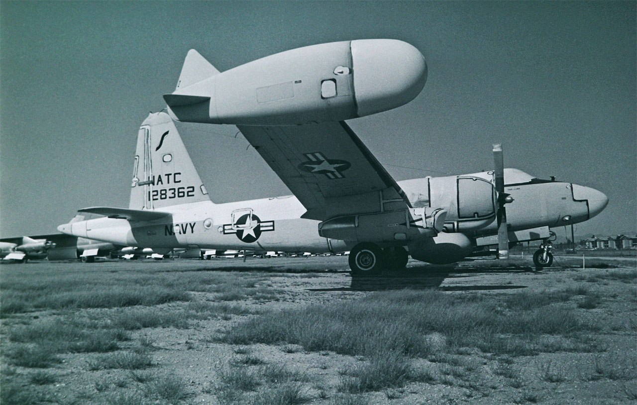 Boneyard Files: Lockheed P-2 Neptune - The Cold War Sub Hunter in the Sand 16 P-2 Neptune