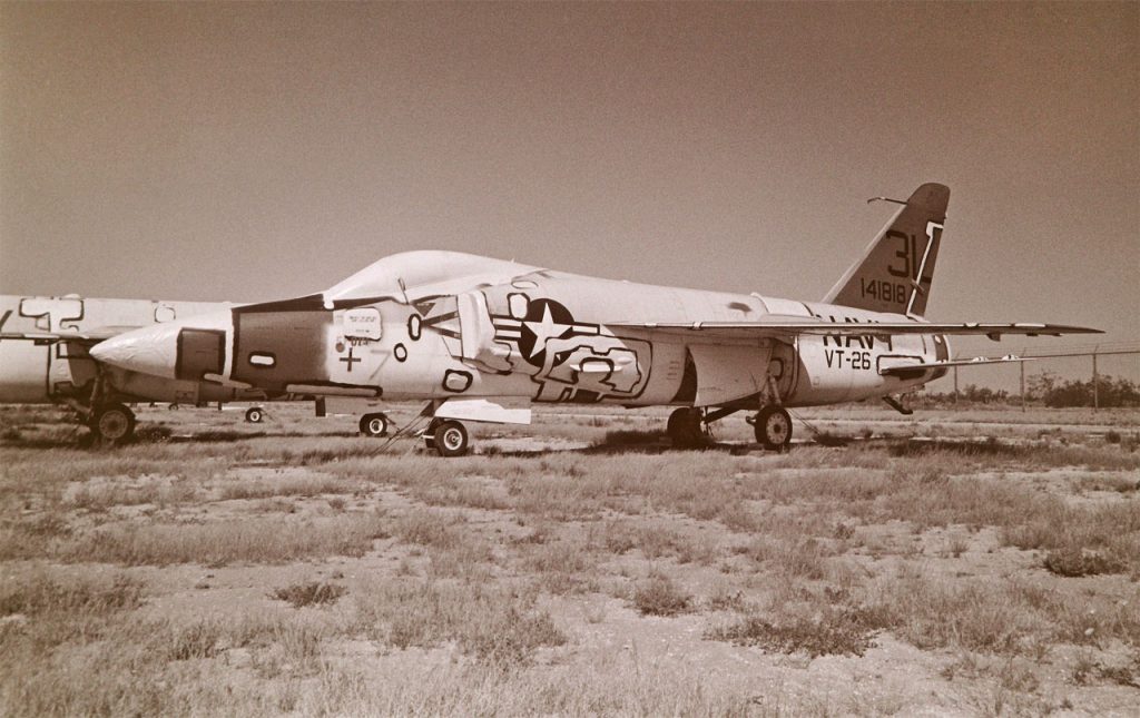 Boneyard Files: Grumman F-11 Tiger - The Supersonic Naval Pioneer Abandoned In The Desert 10 141818 Tiger DM 1280