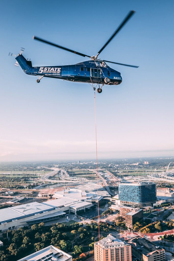 1440px S 58T stationed in Fate TX performing a helicopter lift operation