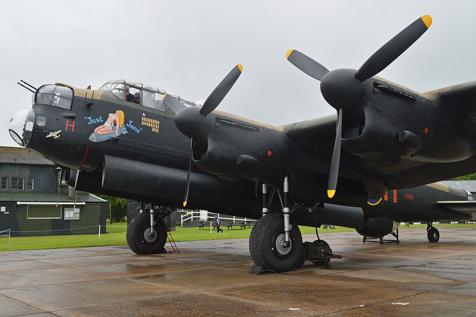 1620px Avro Lancaster B.VII NX611 G ASXX