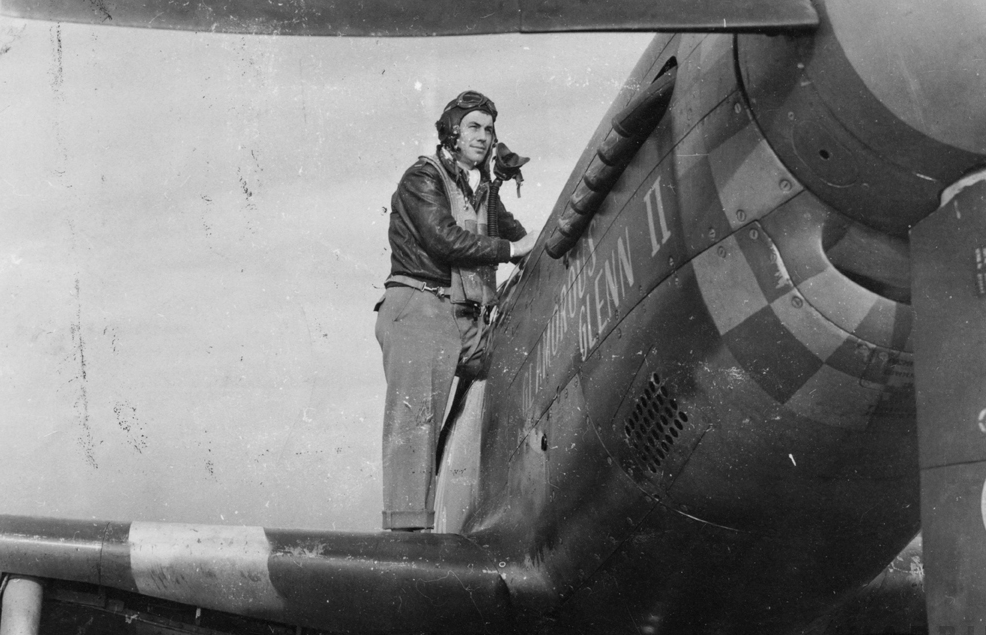 1st Lieutenant Charles E. Yeager with “Glamorous Glenn II” at USAAF Station 157 Raydon Suffolk England 17 October 1944.