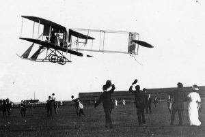 "Vin Fiz" Flyer takes off on the first transcontinental flight from Sheepshead Bay, on September 17, 1911.