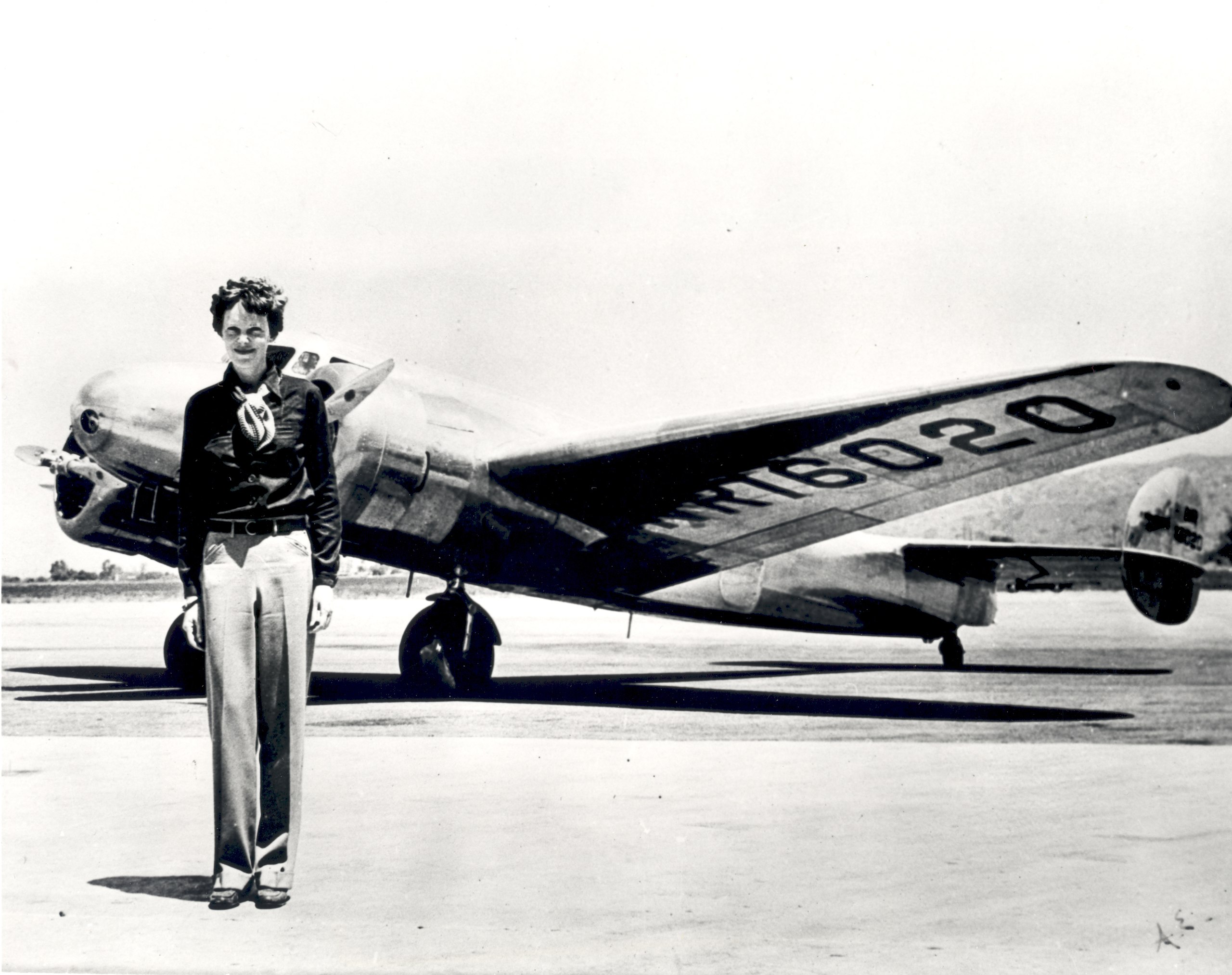 2560px Amelia Earhart 16571444402