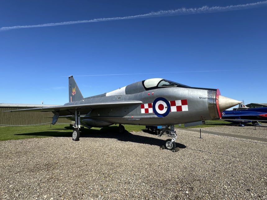 26.03.26 DTEP Lightning XS417 1325