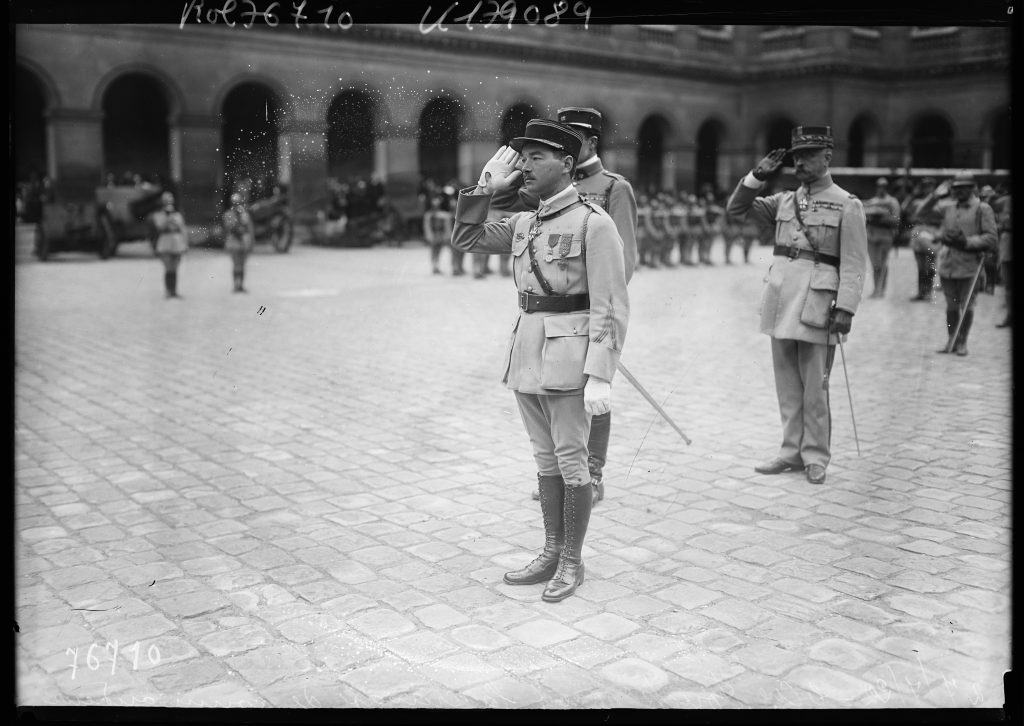 The Allied Ace of Aces: René Fonck’s Path to 75 Aerial Victories 20 27 7 22 le capitaine Fonck reçoit la cravate de commandeur de la légion dhonneur btv1b53087164r