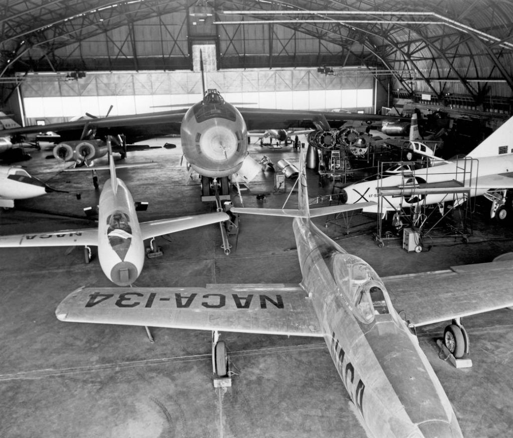 Flight Test Files: F-84F Thunderstreak - Testing the Limits of the 40-Degree Sweep 16 F-84F Thunderstreak