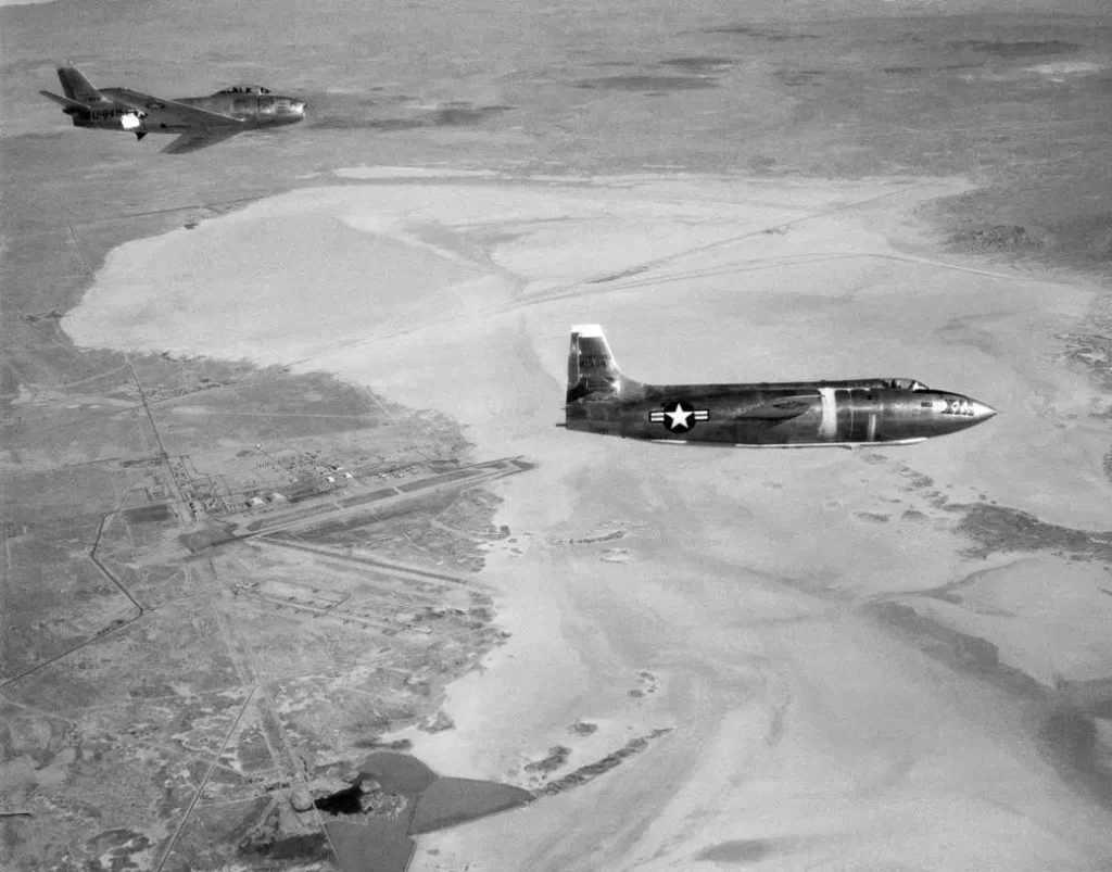 Flight Test Files: North American F-86 Sabre – The Quest for Supersonic Superiority 18 340606main E 2490 full