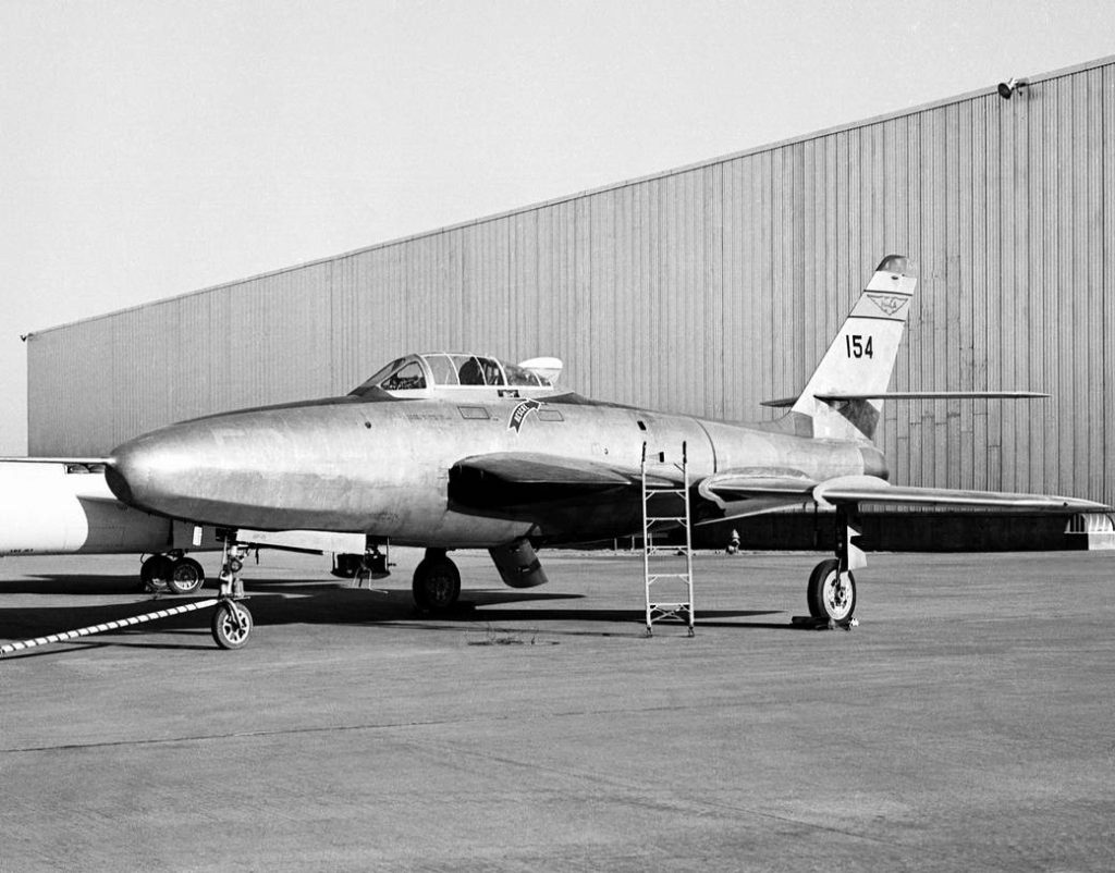 Flight Test Files: F-84F Thunderstreak - Testing the Limits of the 40-Degree Sweep 17 F-84F Thunderstreaks