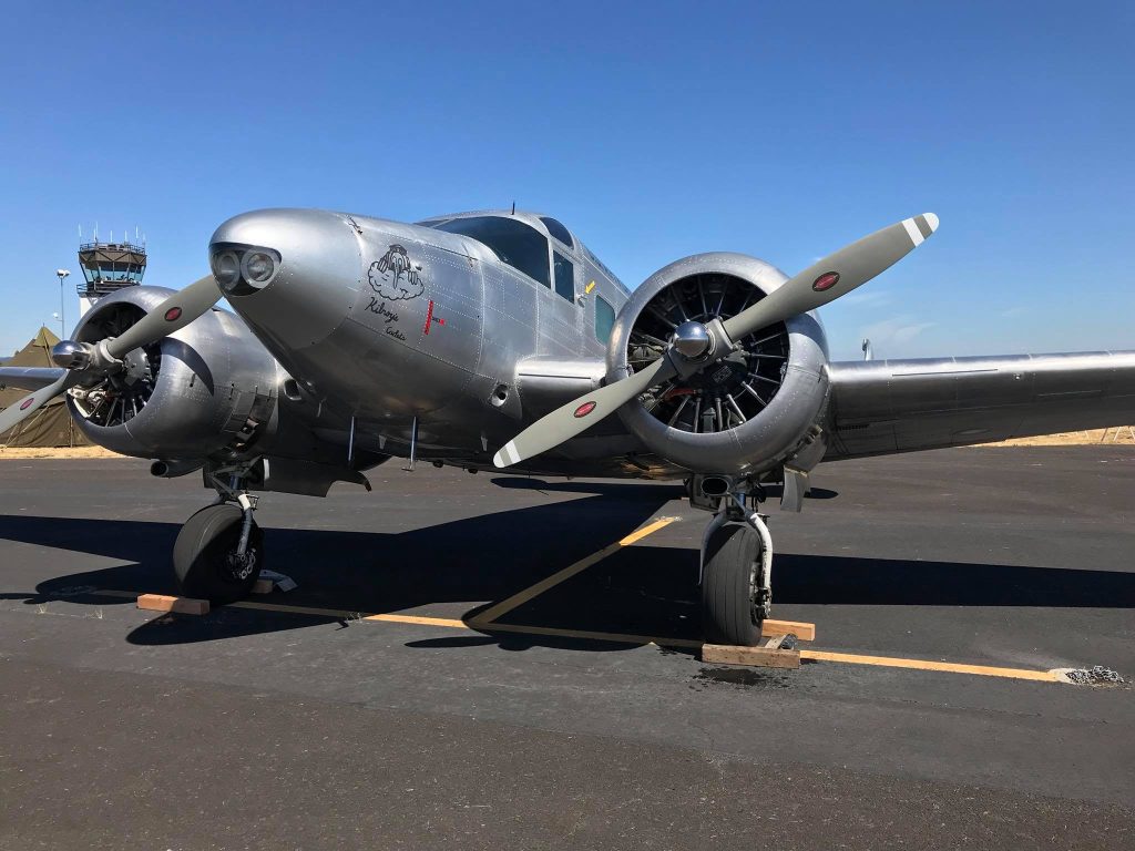 Randy's Vintage Profiles: Beechcraft Model E18S "Kilroy's Cadets" 24 38451002 2220368877990757 6055856642719744 n