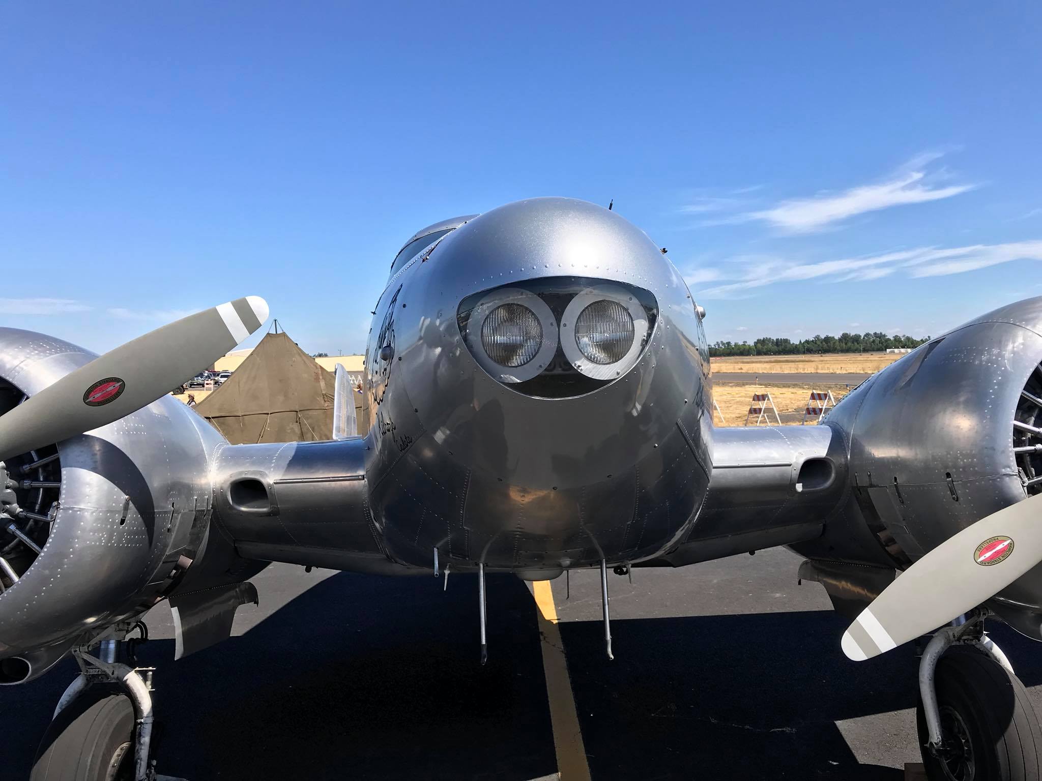 Randy's Vintage Profiles: Beechcraft Model E18S "Kilroy's Cadets" 22 38500795 2220369631324015 1114504027166474240 n