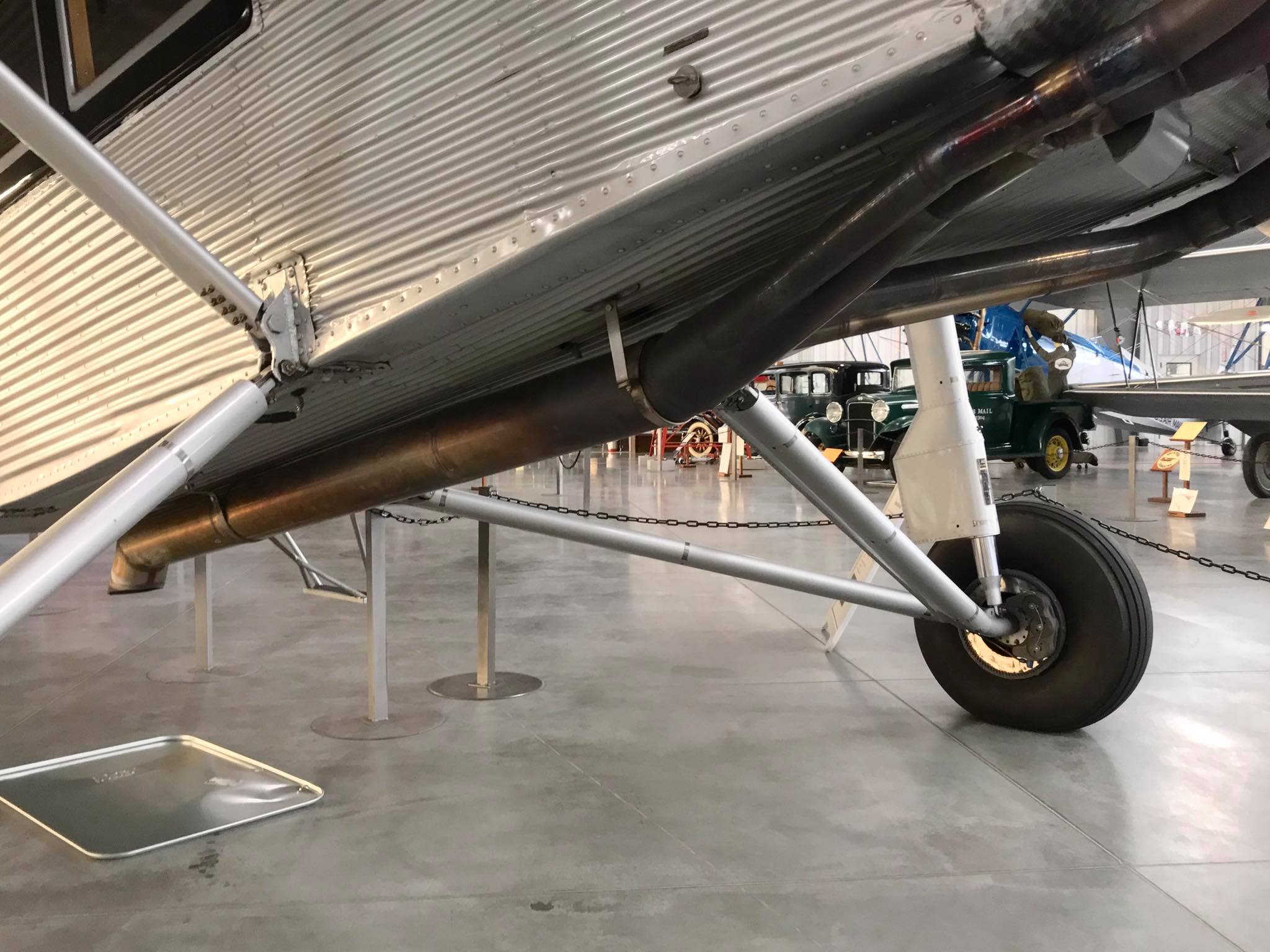 Randy's Vintage Profiles: Hamilton H-47 Metalplane 41 38942038 2232424320118546 3734017564683010048 n