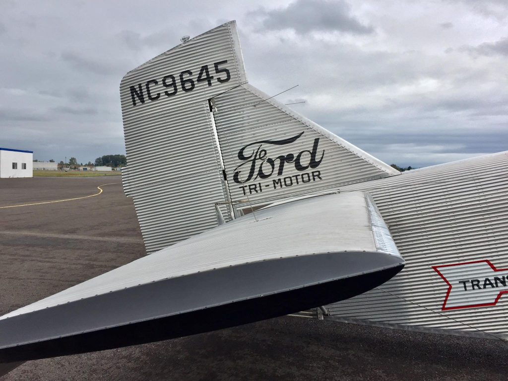Randy's Vintage Profiles: Ford 5-AT-B Tri-Motor 25 465597927 9347154311978809 9102254744116742467 n