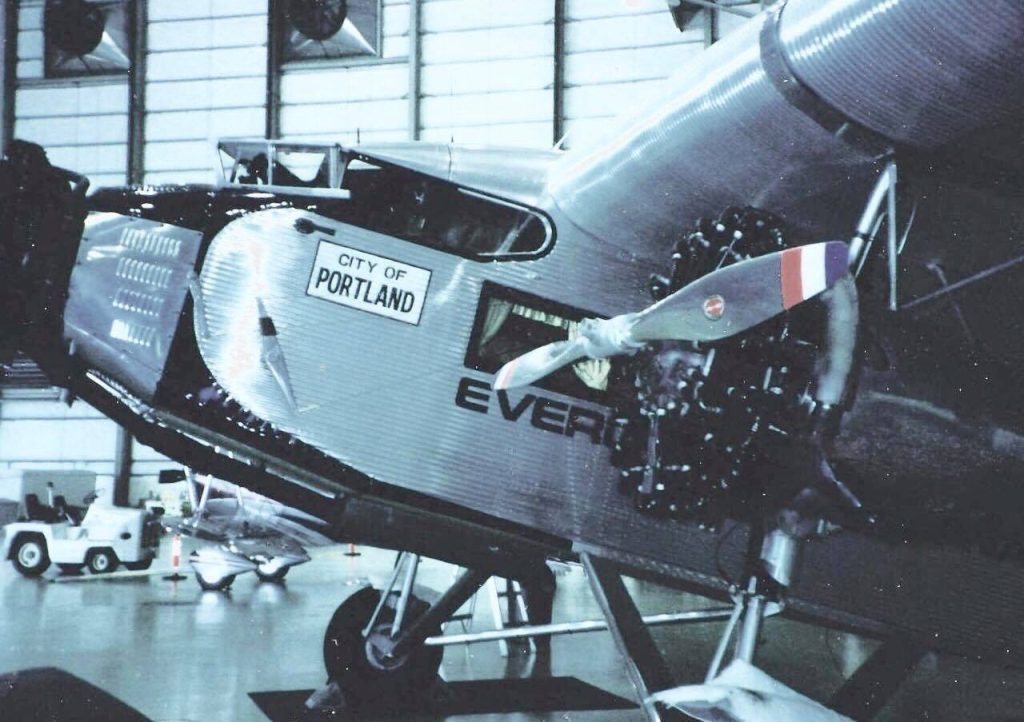 Randy's Vintage Profiles: Ford 5-AT-B Tri-Motor 36 466126705 9366191806741726 7603634893416440761 n