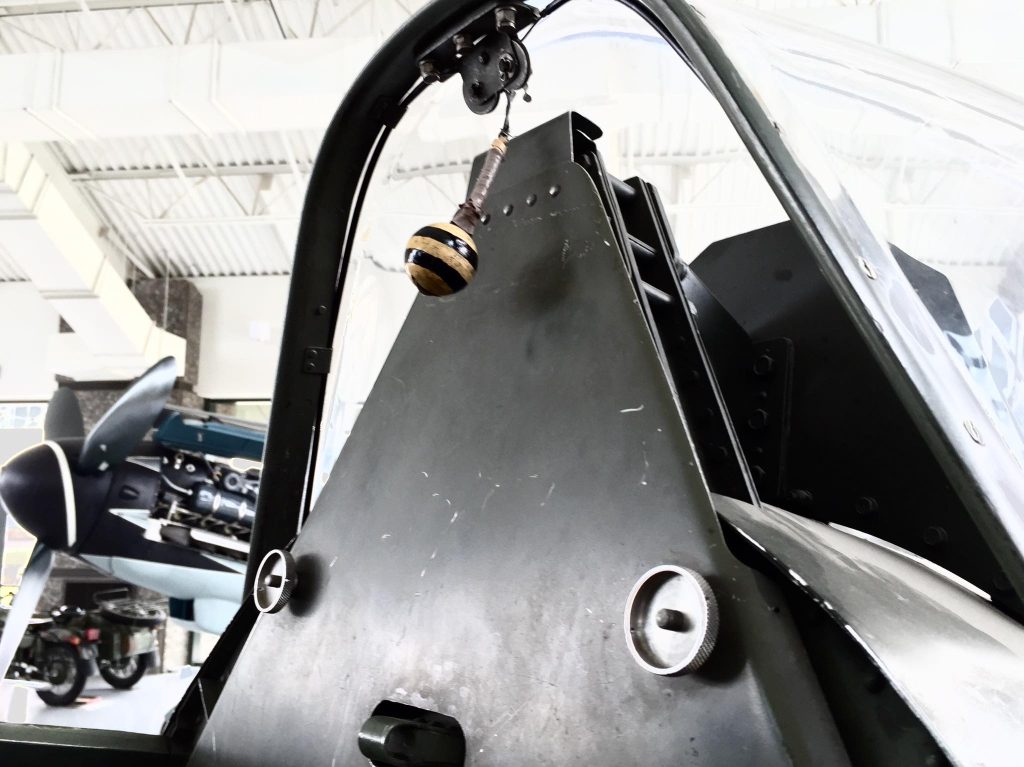 Randy's Warbird Profiles: Supermarine Spitfire LF Mk. XVIe s/n TE356 16 597641443 26146817598252550 7132127586745954677 n
