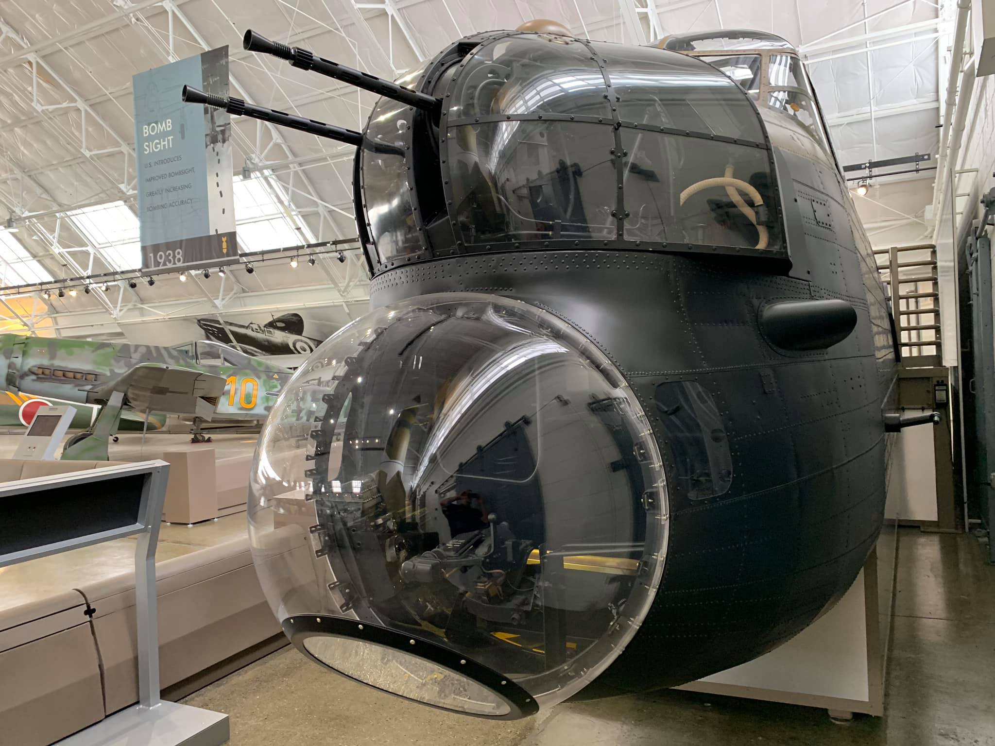 Randy's Warbird Profiles: Avro 683 Lancaster B.Mk.I (FE) 16 69258095 2875376349156670 5396291077852364800 n