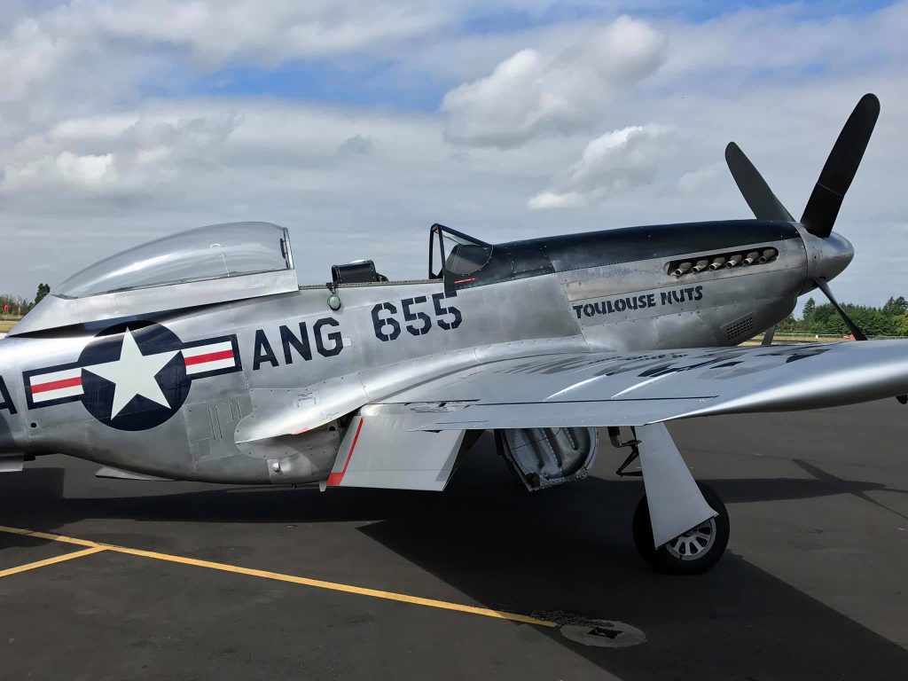 Randy's Warbird Profiles: North American TF-51D Mustang "Toulouse Nuts" 26 70092200 2890030001024638 942461299579682816 n