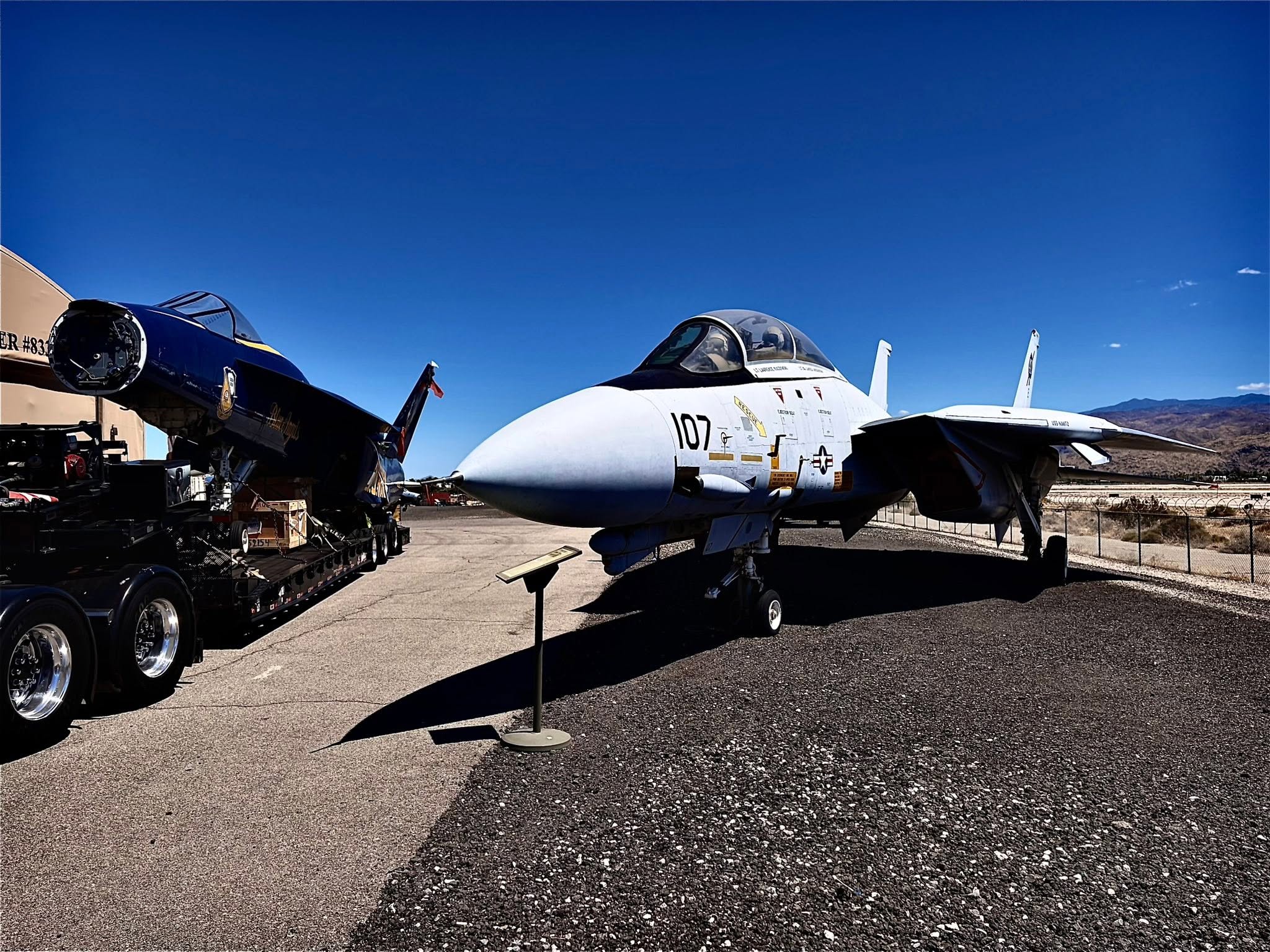 Palm Springs Air Museum Prepares Top Gun: Maverick F/A-18E Super Hornet for Display 13 708414788 1413813044122579 1314608522574651771 n