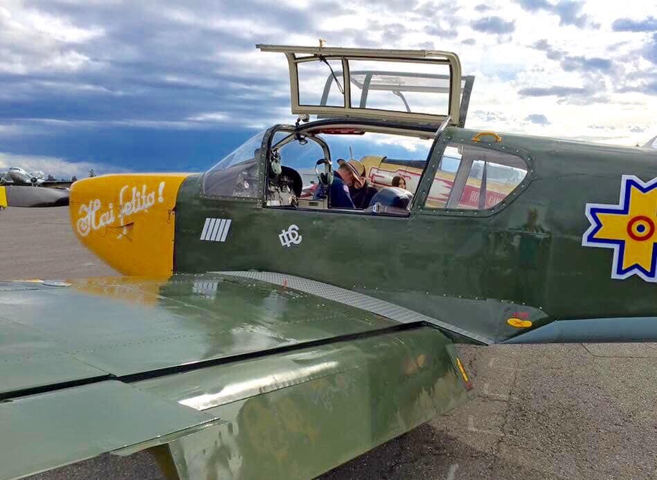 Randy's Warbird Profiles: Industria Aeronautică Română IAR-823 15 72485406 2973809912646646 4186369425877762048 n