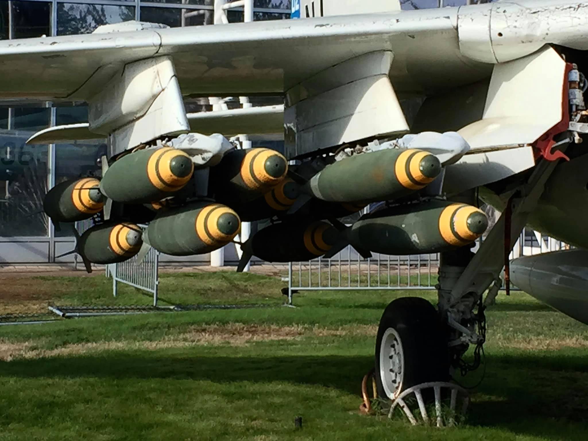 Randy's Warbird Profiles: Grumman A-6E Intruder 14 74313900 3044069515620685 248993998771847168 n