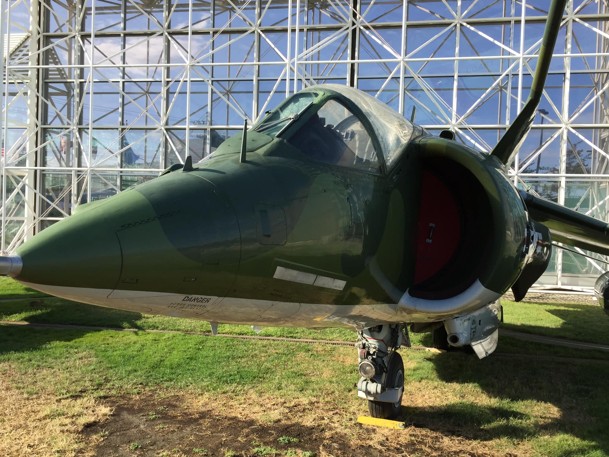 Randy's Warbird Profiles: McDonnell Douglas/British Aerospace AV-8C Harrier 19 79117418 3071961909498112 2733466390043295744 n