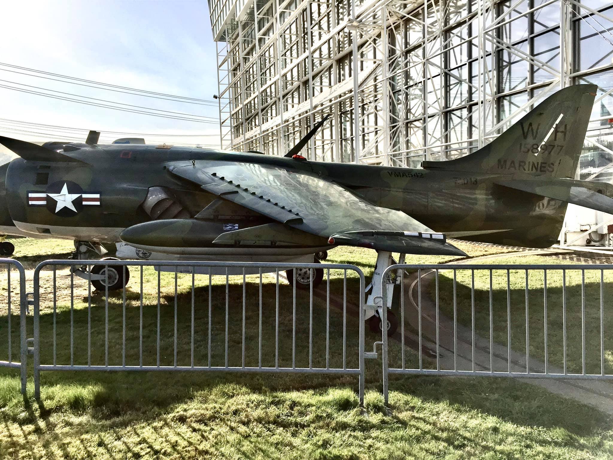 Randy's Warbird Profiles: McDonnell Douglas/British Aerospace AV-8C Harrier 18 79157446 3071961329498170 8165233957890162688 n