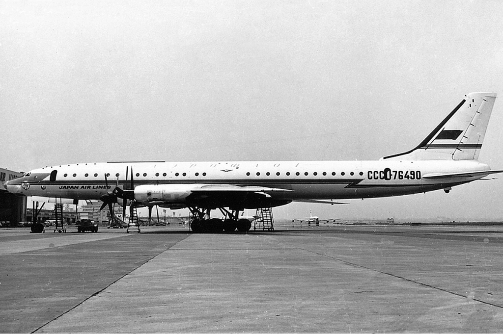 Aeroflot Tupolev Tu 114 JAL livery APM