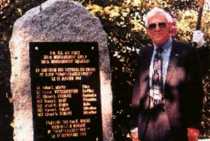 The Gunner Who Fell From the Sky…Without a Parachute. The Story of Sgt. Alan E. Magee 14 After the war he returned to the U.S. fully recovered and lived a long life passing away in 2003 at the age of 84