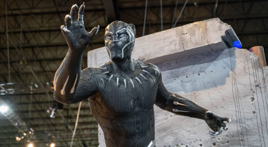 Air Zoo Unveils Its Newest Traveling Exhibit The Hall of Heroes 5