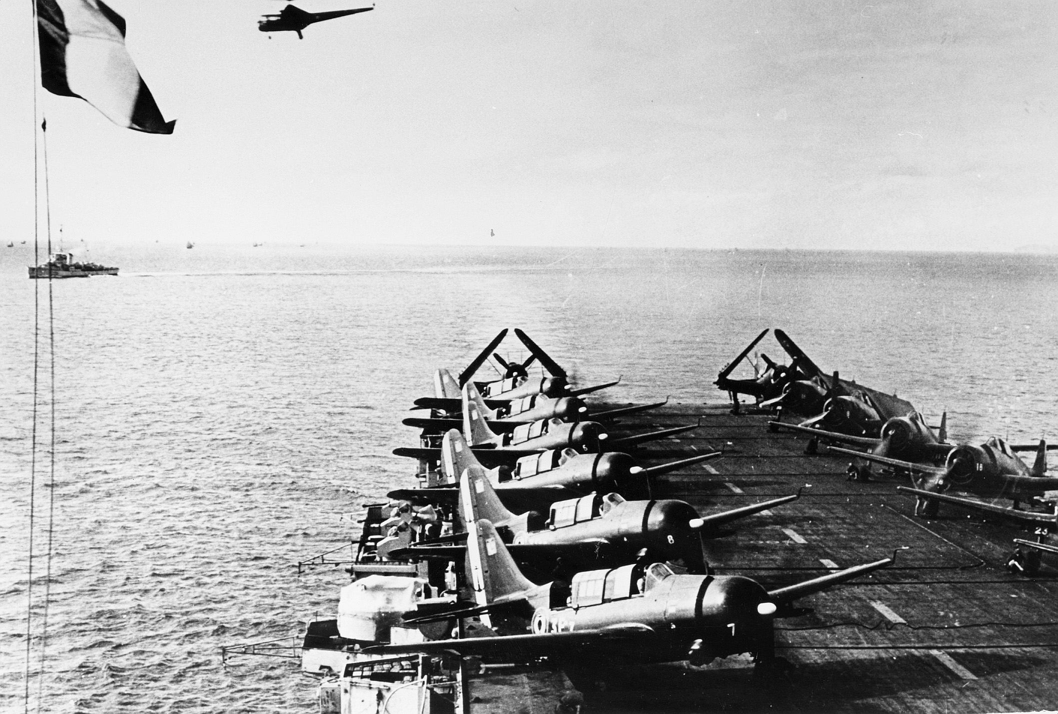 Arromanches R95 flight deck 1951