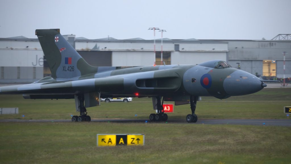 Avro Vulcan Bomber Howls Once More! 12 Avro Vulcan XL426 Bomber Howls Once More 2