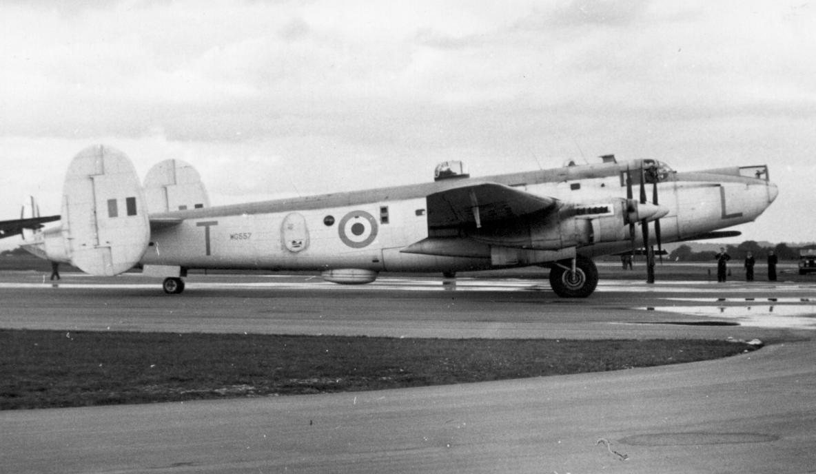 Avro Shackleton MR.2 WG557 T L 220 Sqn BLA 06.09.55