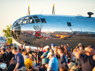 B 29 Doc Airshow Crowd