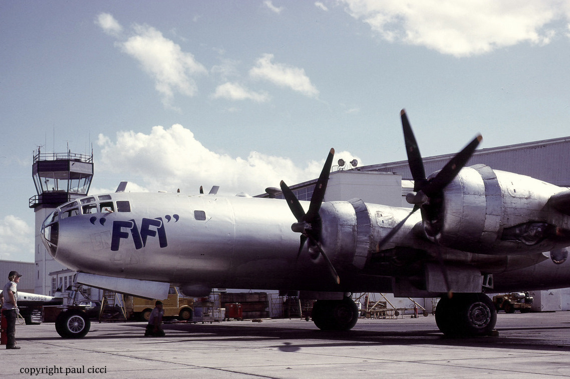 B 29A FIFI N4249 1