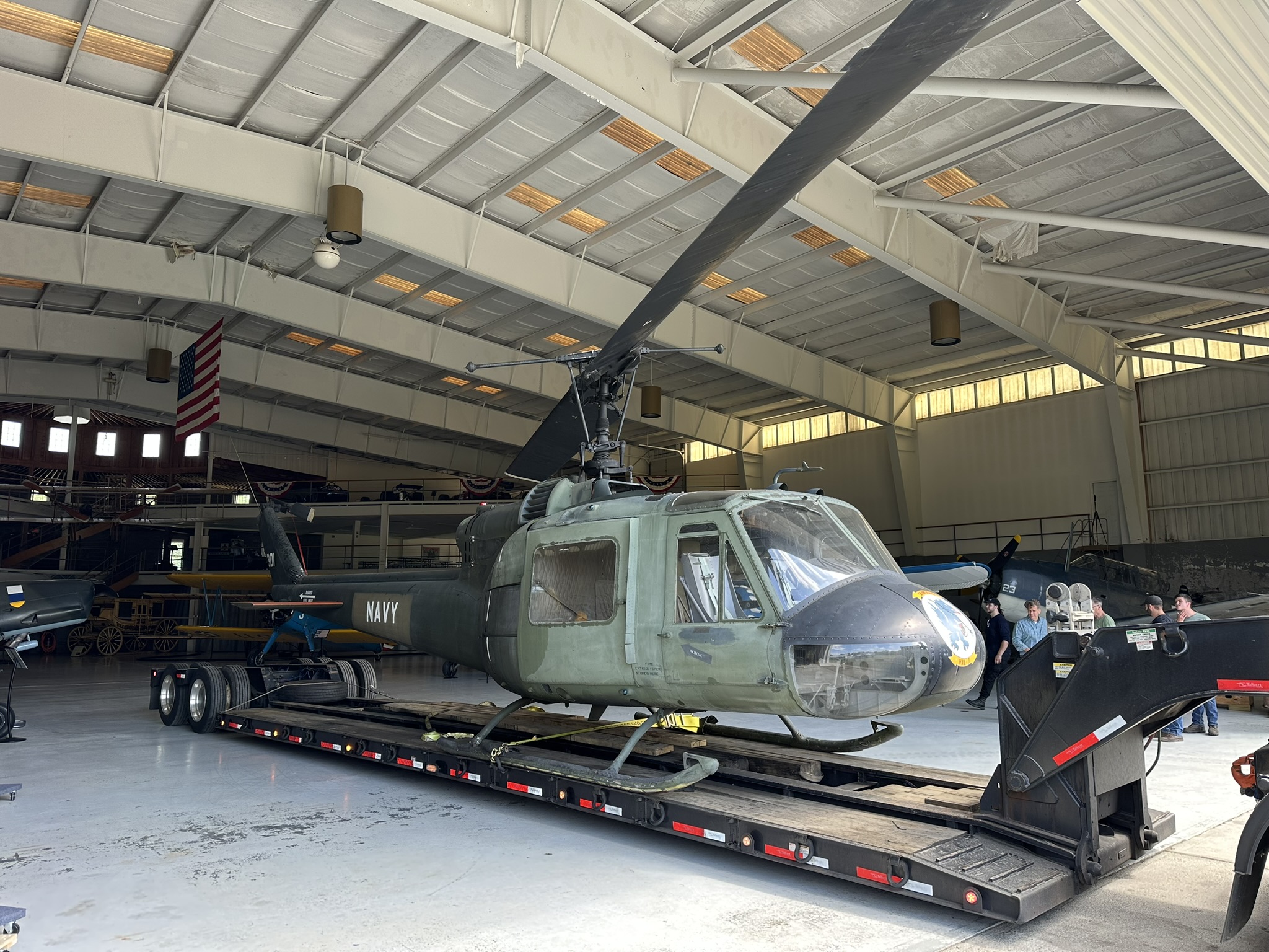 Bell HH 1K Huey 3384