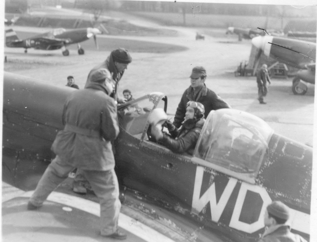 Don Blakeslee's War: How America's Fighting-est Fighter Pilot Shaped the Legendary Fourth Fighter Group 12 Blakeslee 15 Back from Berlin