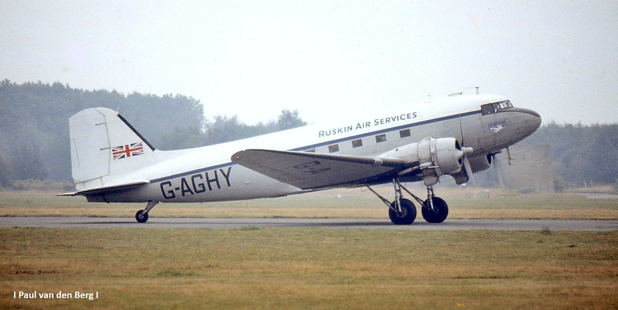 C 47 serial 42 100884 G DAKS Ruskin Air Services