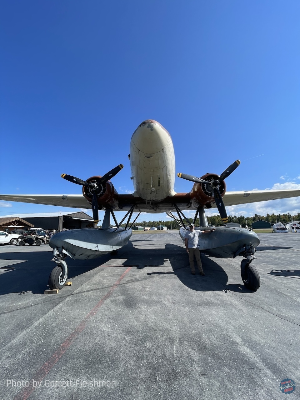 C 53D DO s.n 42 68834 DC 3 on floats N86562 9604