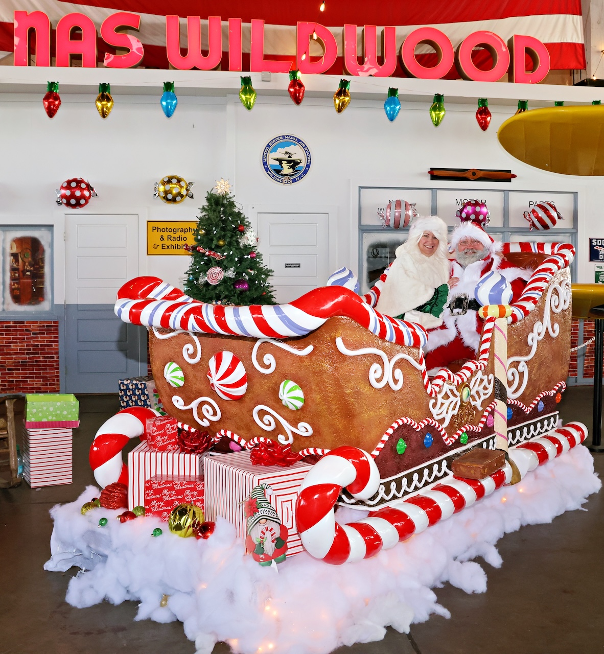 Christmas at the Hangar Photo 1