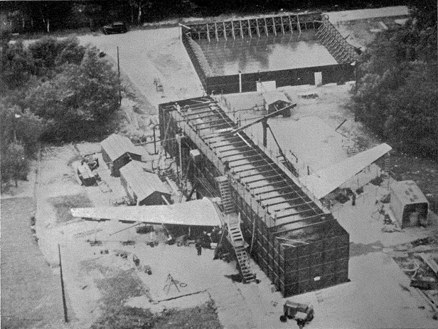 Replica de Havilland Comet Fuselage Taking Shape in Wisconsin 13 Comet G ALYU in the water tank for pressure tests