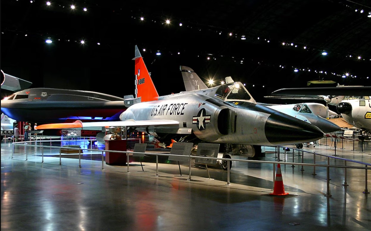 Convair f 104 delta dagger