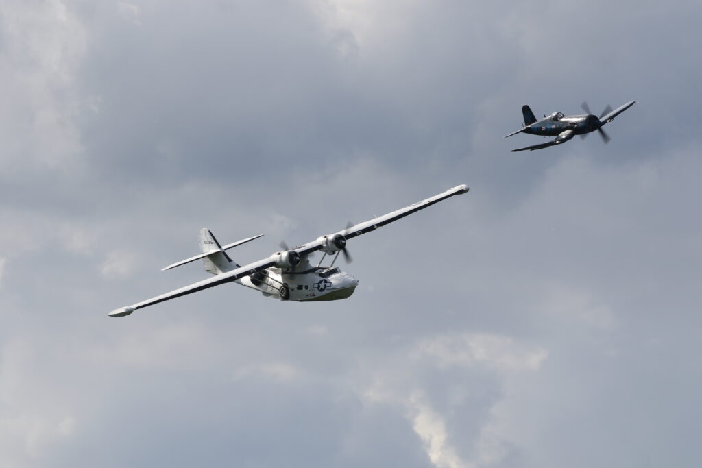 Corsair and Catalina 7D2 1389