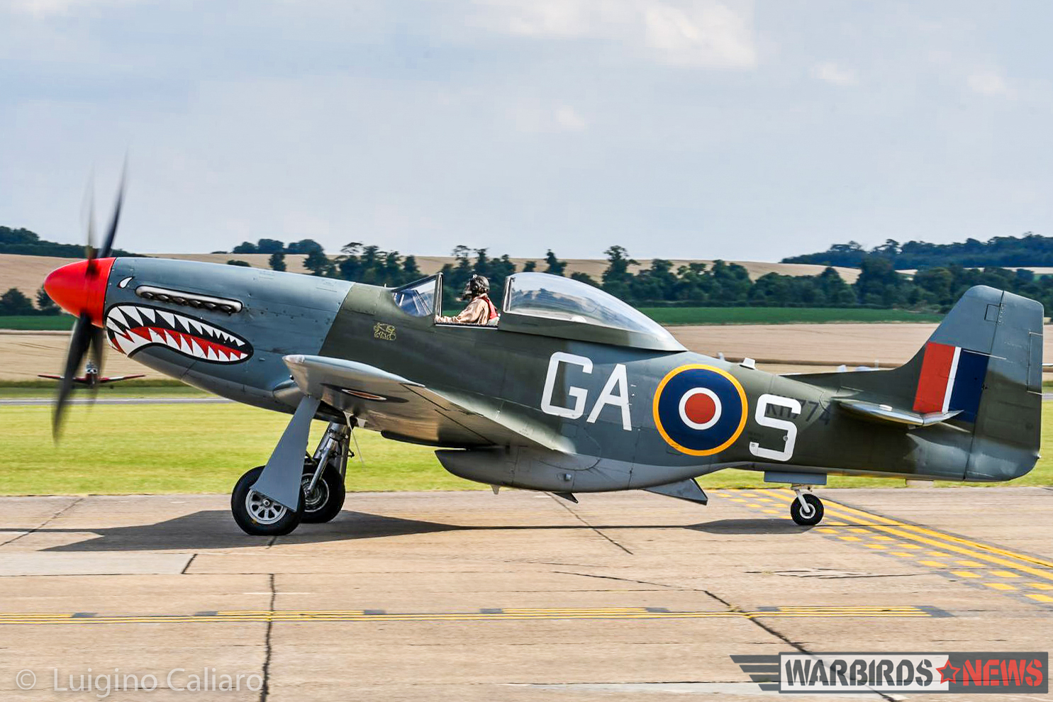 Shaun Patrick's magnificent P-51D 44-73877 (marked as an RAF Mustang IV KH774). (photo by Luigino Caliaro)