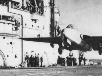 DeHavilland Vampire HMS Ocean Dec1945 NAN1 47