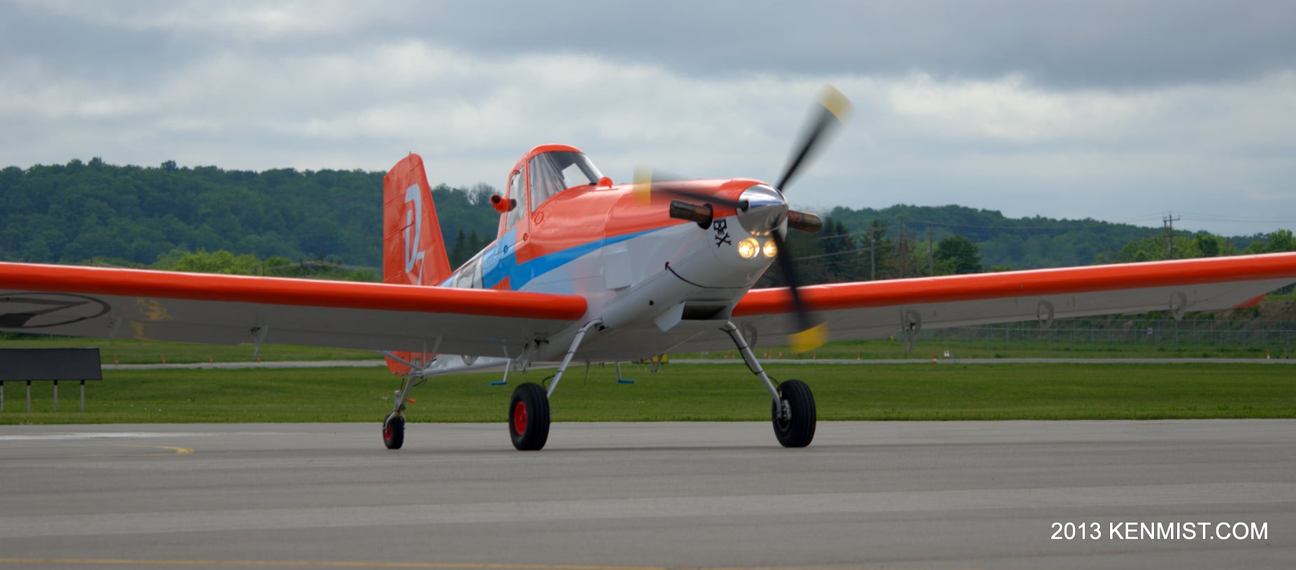 Dusty Crophopper22 Air Tractor AT 301 n