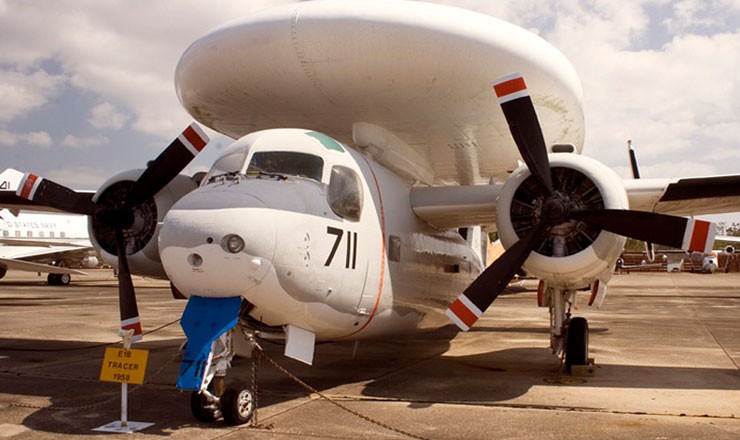 Boneyard Files: Grumman E-1B Tracer - The Cold War Shield That Retired to Arizona 10 E 1 1
